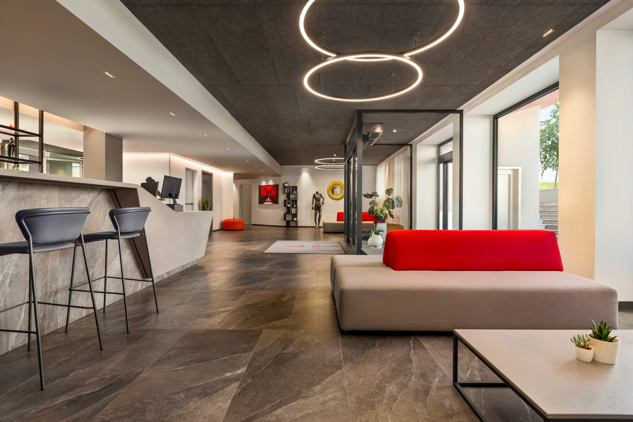 Amedia Milano, articolo su Plume